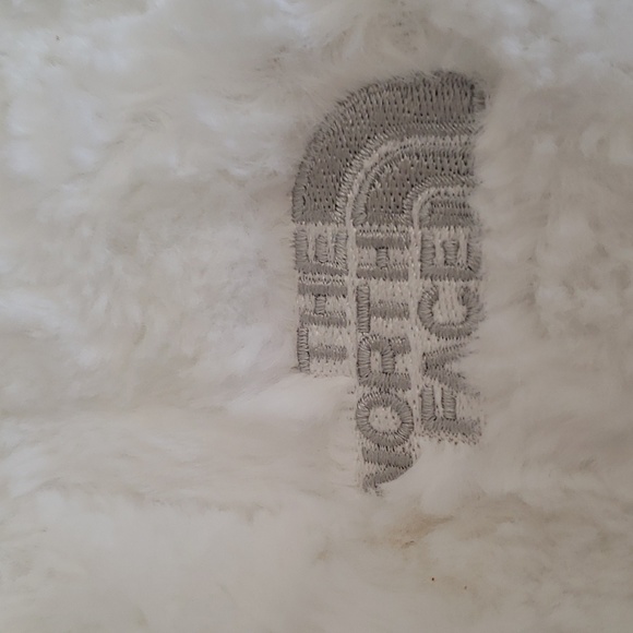 North Face Reversable Vest - Picture 6 of 6